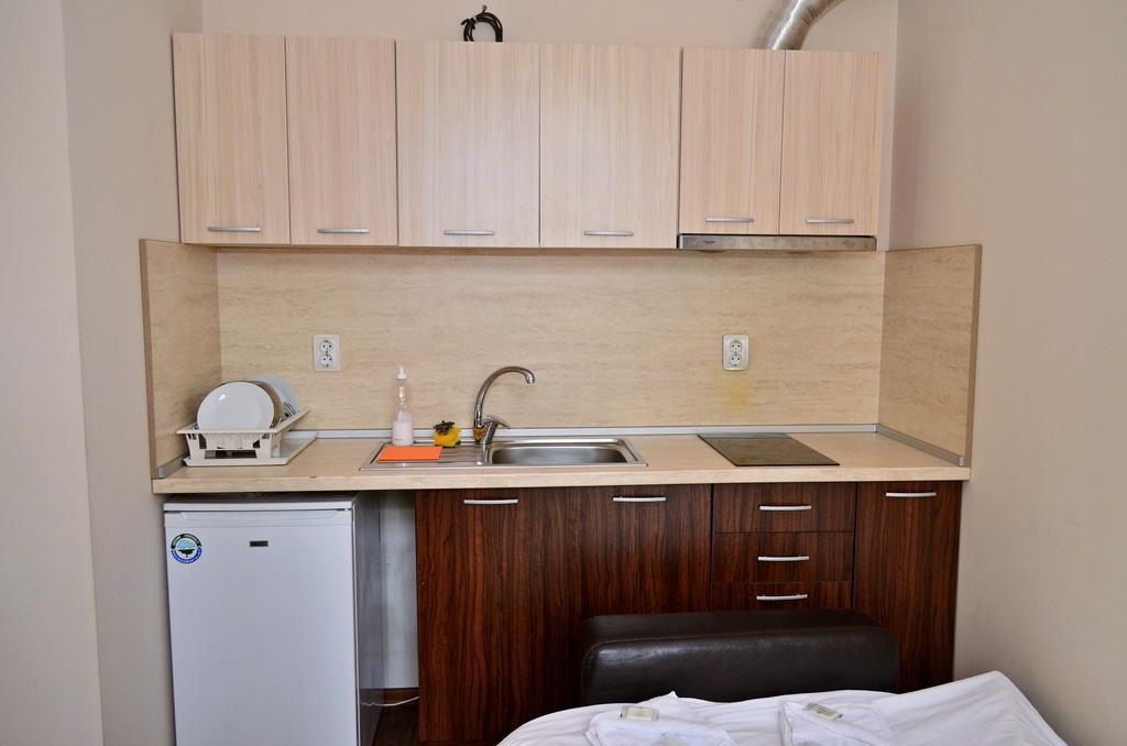 Guest House Anelim Veliko Tarnovo Exterior photo
