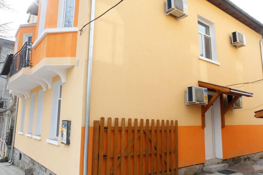 Guest House Anelim Veliko Tarnovo Exterior photo